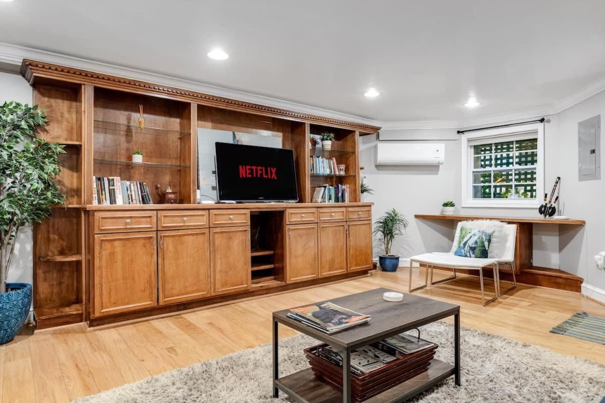 Entire 1-Br Apt In Noma Eckington Washington Exterior foto